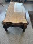 Mesa de centro com mármore
