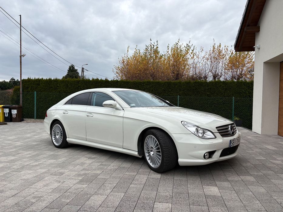 Mercedes-Benz CLS Mercedes -Benz CLS 550 - idealny stan, 7G-TRONIC, pakiet AMG