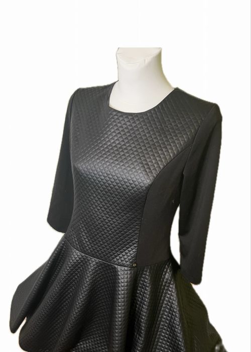 Sukienka ze skóry ekologicznej S