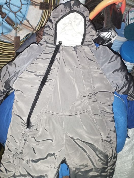 Віддам дитячі речі