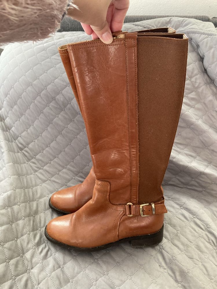 Botas cano alto pele camel - pouco uso