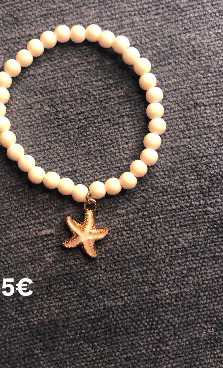 pulseiras variadas