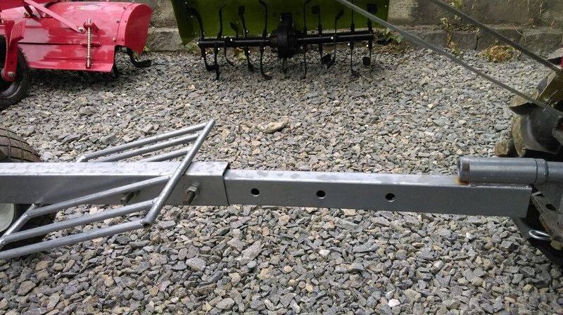 Сиденье адаптер для мотоблоков. Универсальный. Оприскувач.