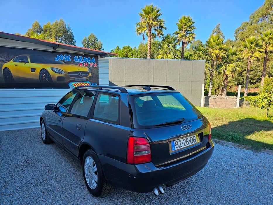 Audi A4 Sw 1.9TDi 110Cv 10/1999