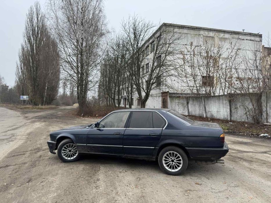 Продам BMW 730 i 3.0