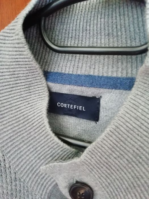 Casaco de malha fina