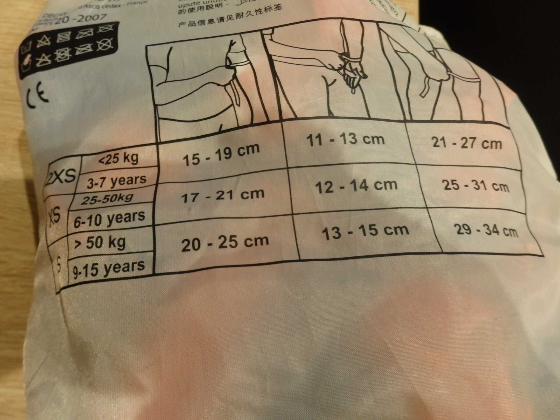 Ochraniacze oxelo xs na rolki, desekorolkę , hulajnogę