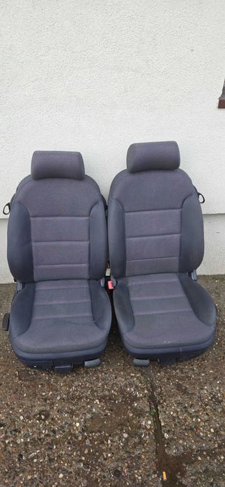 Fotele kanapa Audi A3 8L 3D granatowe kpl