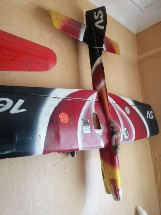 Авиамодель самолета