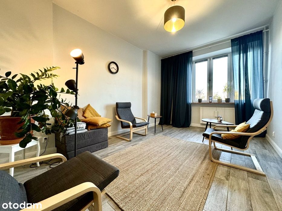 Przestronne 4-pokojowe mieszkanie | Balkon | Oddzielna kuchnia | Metro