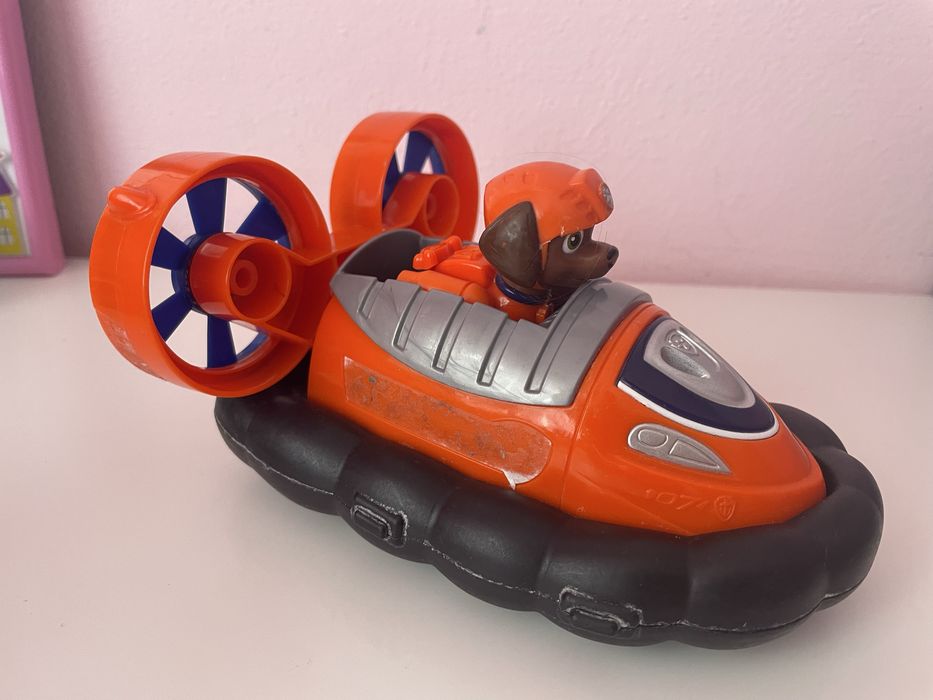 Psi Patrol Zuma pojazd z figurką