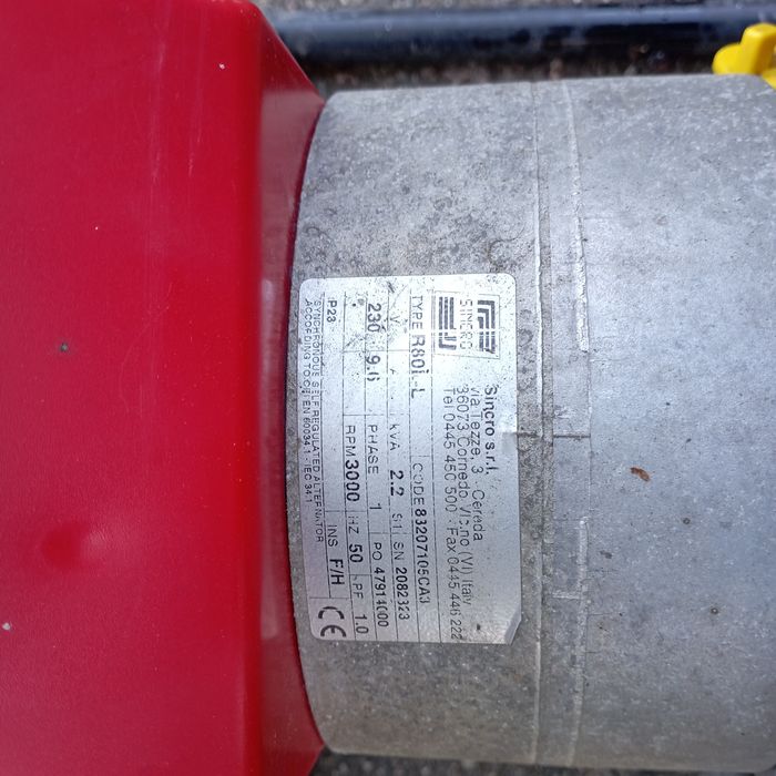 Sprawny agregat prądotwórczy 2,2kw