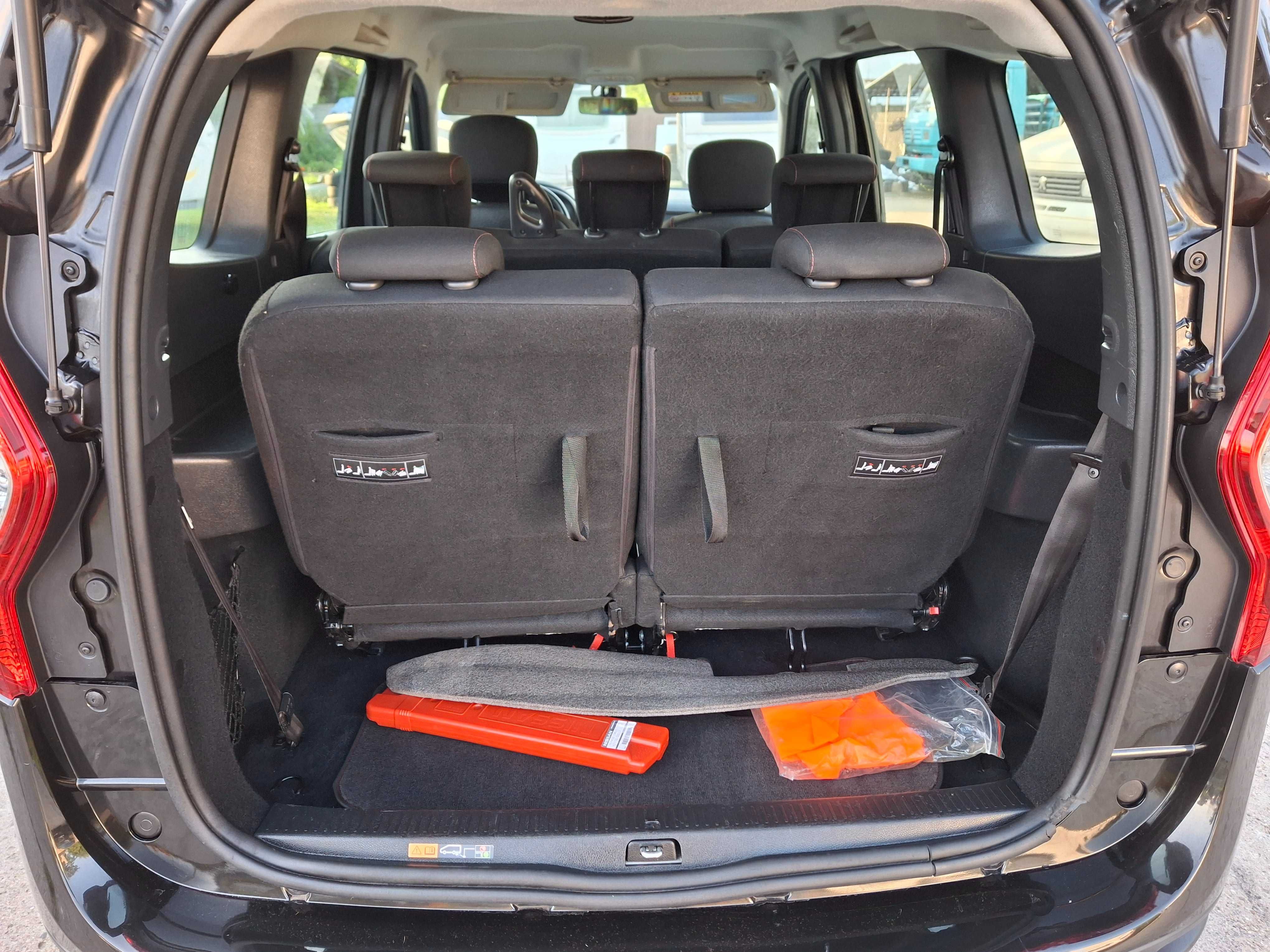 Dacia Lodgy Stepway, 1.5 dCi Blue, Techroad, 7-osobowy