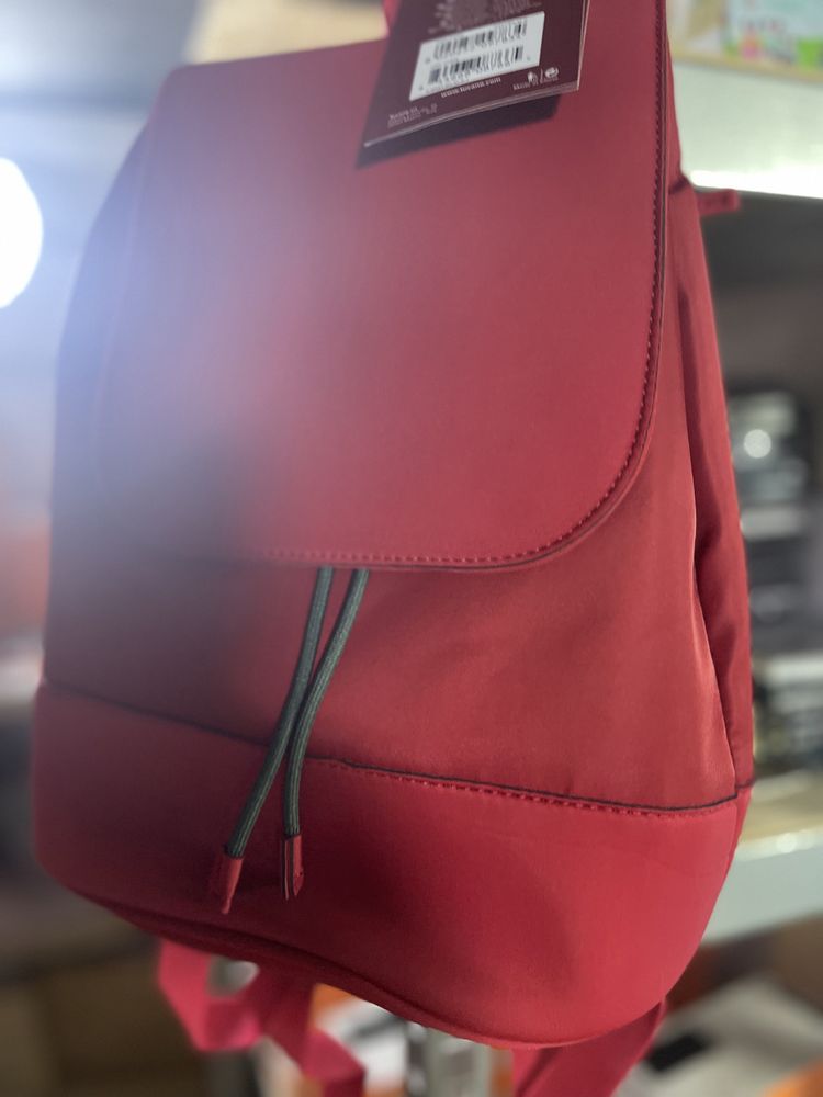 Городской рюкзак Тucano Sec M Красный (BSECBK-M-R)