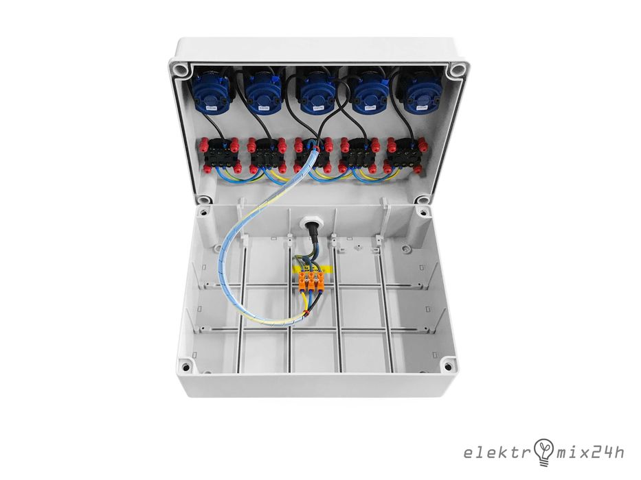 Rozdzielnica elektryczna natynkowa, gniazda 5x16A 230V + 0-1