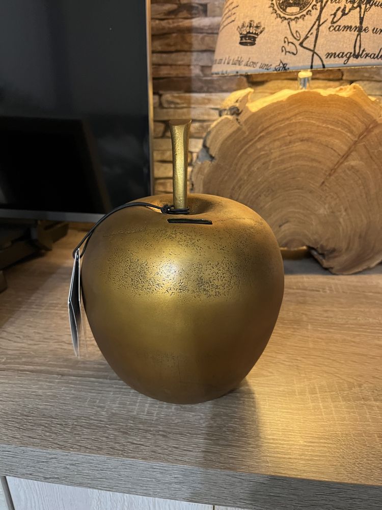 Apple moneybox. Skarbonka jabłko  gruszka banan metal. Pols Potten