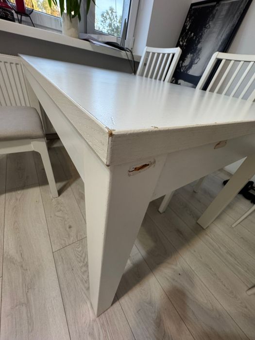 Stół bjursta Ikea biały rozkładany