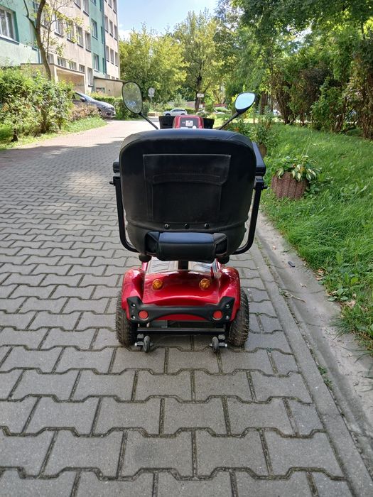 Wózek inwalidzki elektryczny