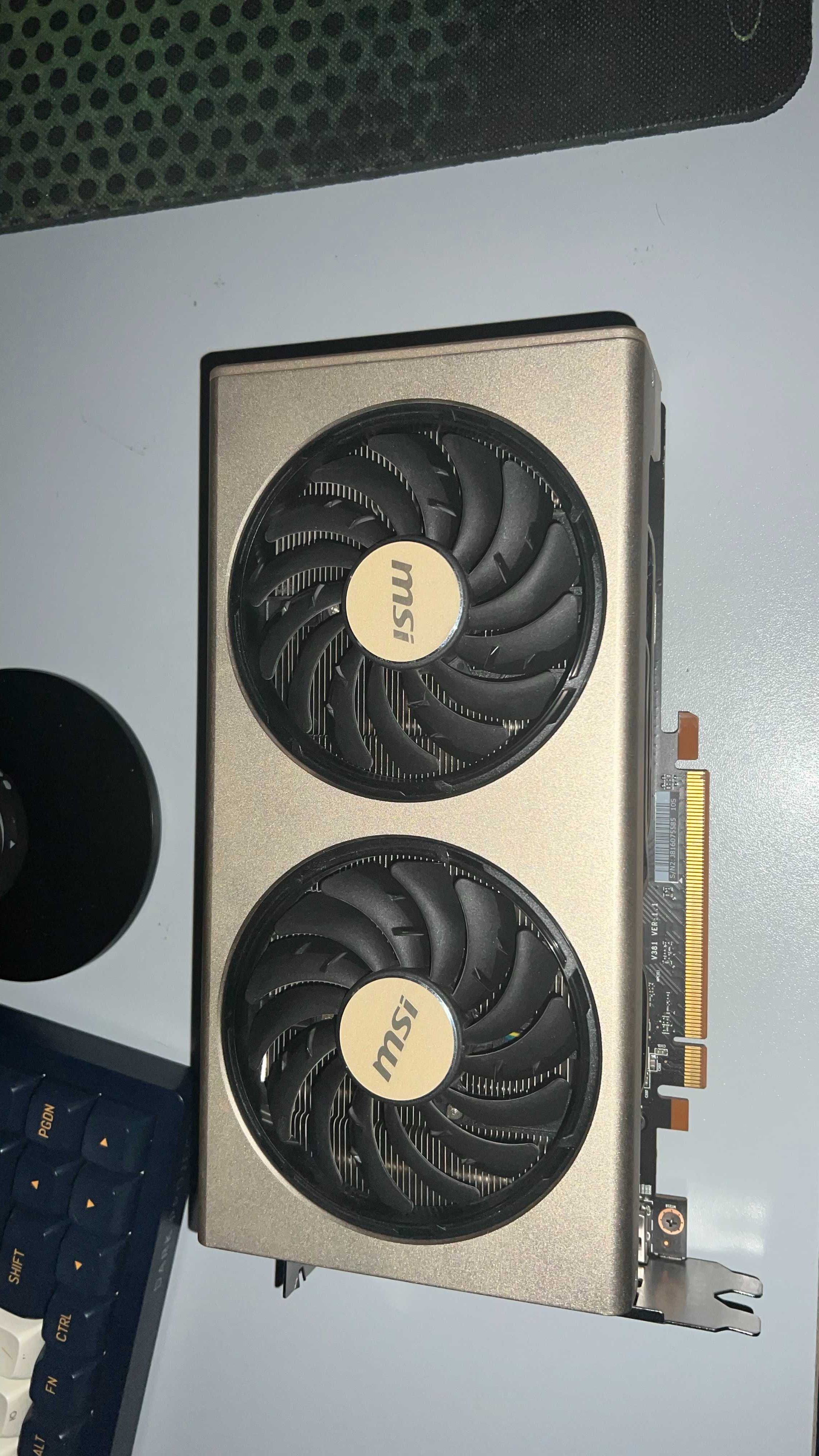 Radeon RX 5700 XT EVOKE OC