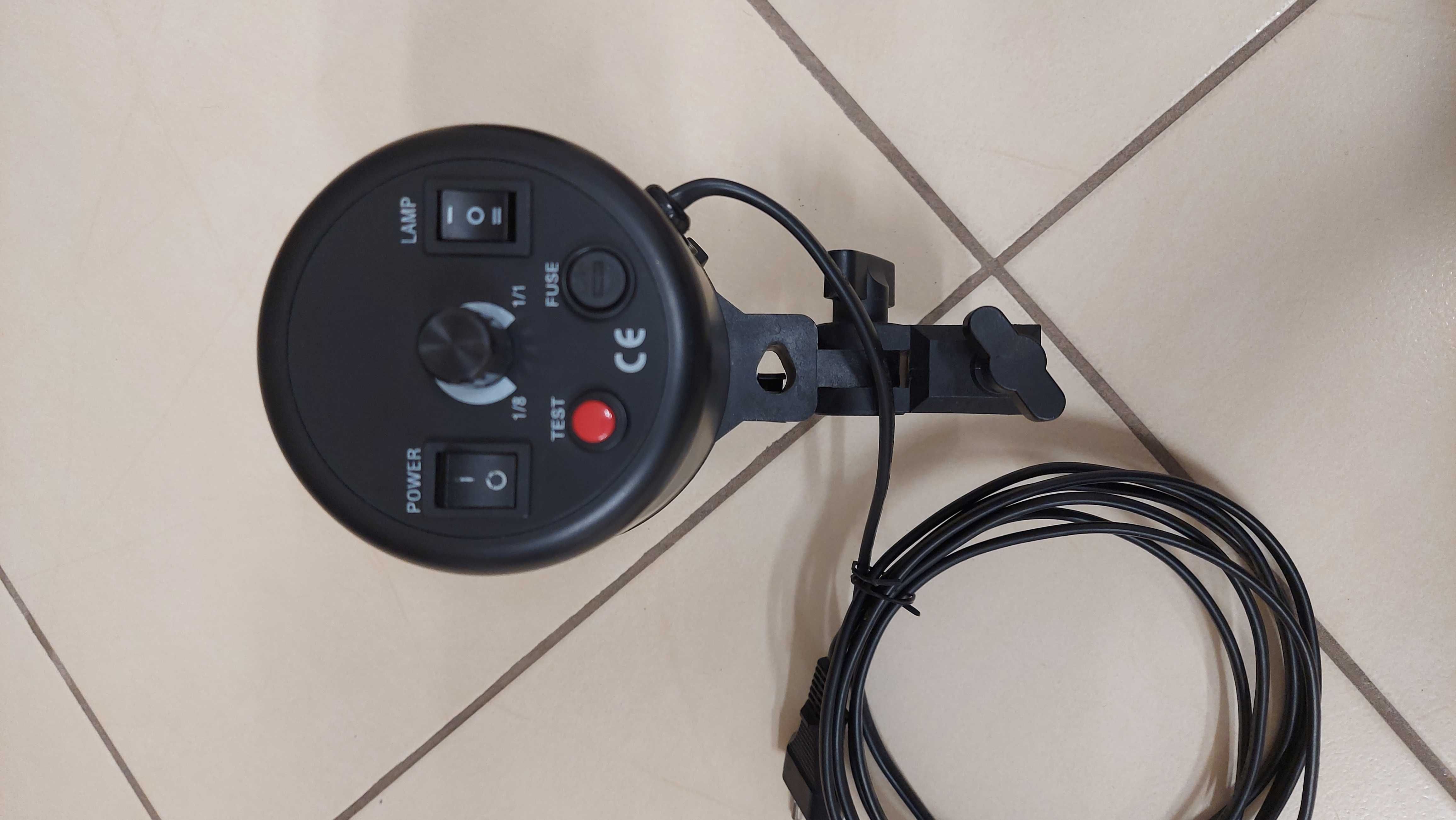 Filtry kolorowe z lampą błyskową CY100MR