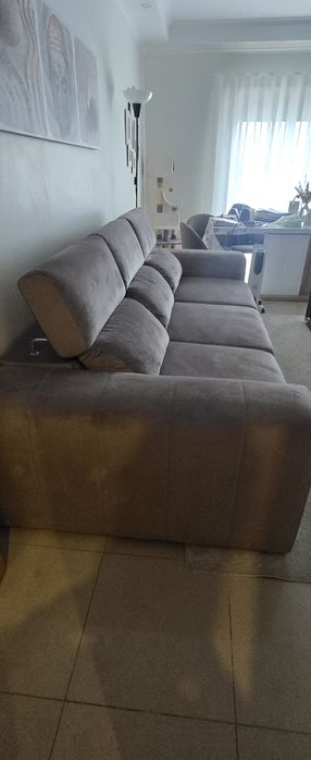 Vendo sofá semi novo da feira dos sofás (ofereço 4 cadeiras sklum)