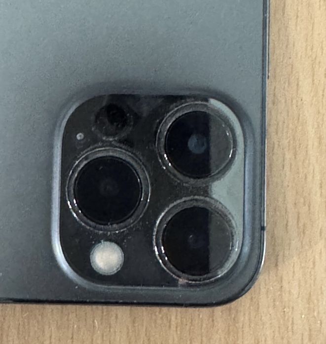 Iphone 13 pro cinzento