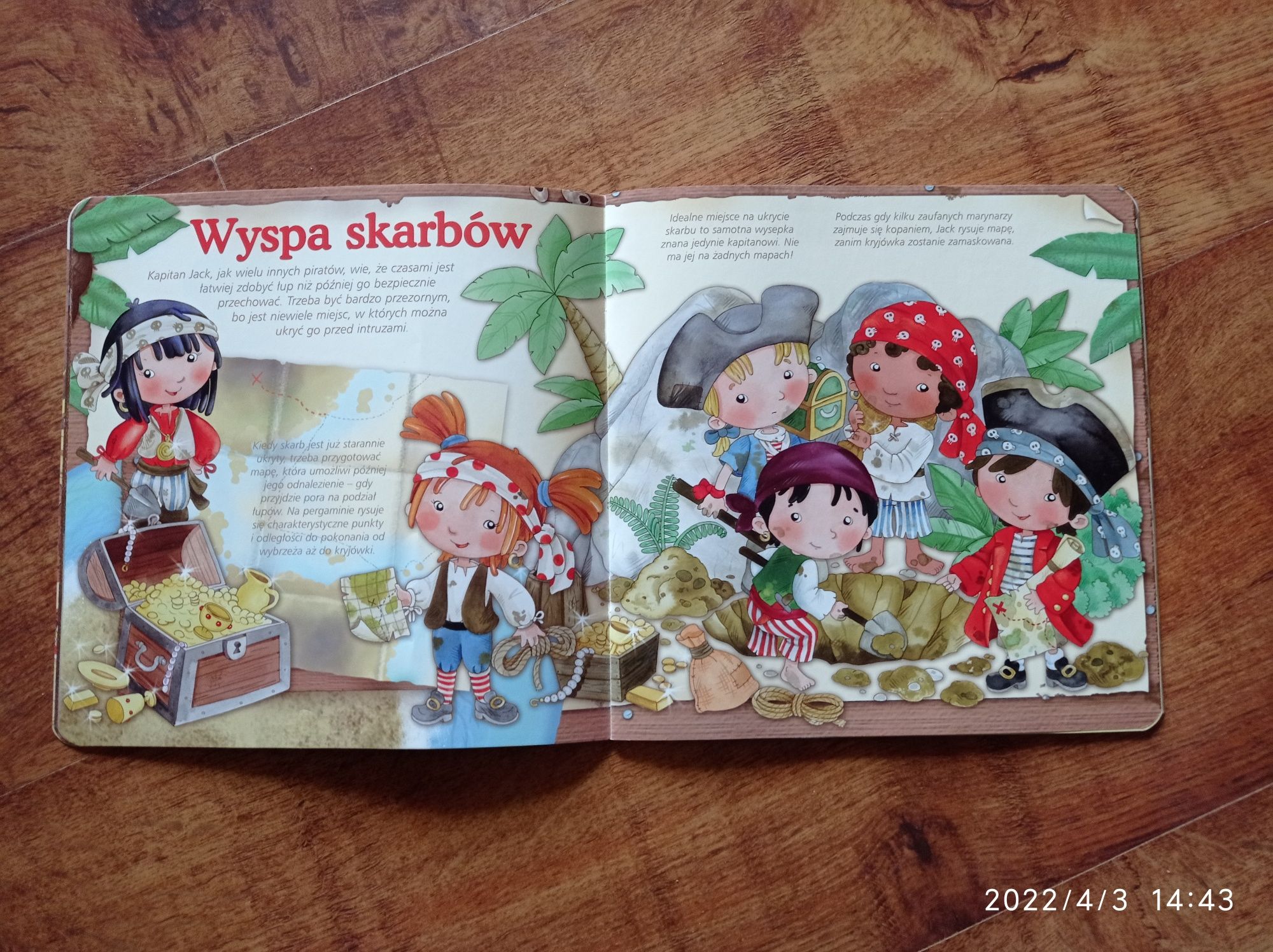 Jake i Piraci z Nibylandii puzzle 6 w 1 + książka "Mali Piraci"