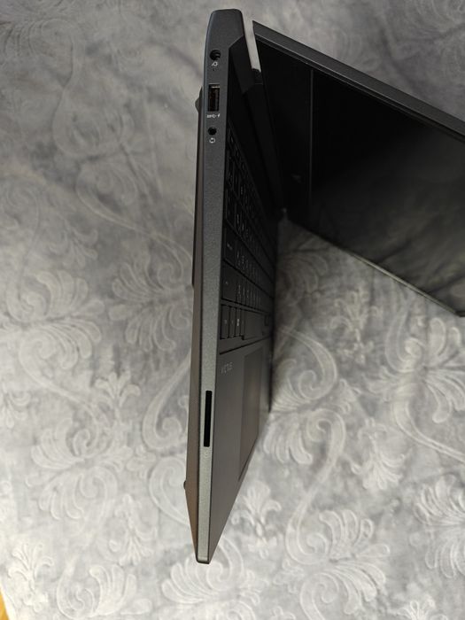 HP Victus 15 rtx3050 1TB SSD стан нового + сумка