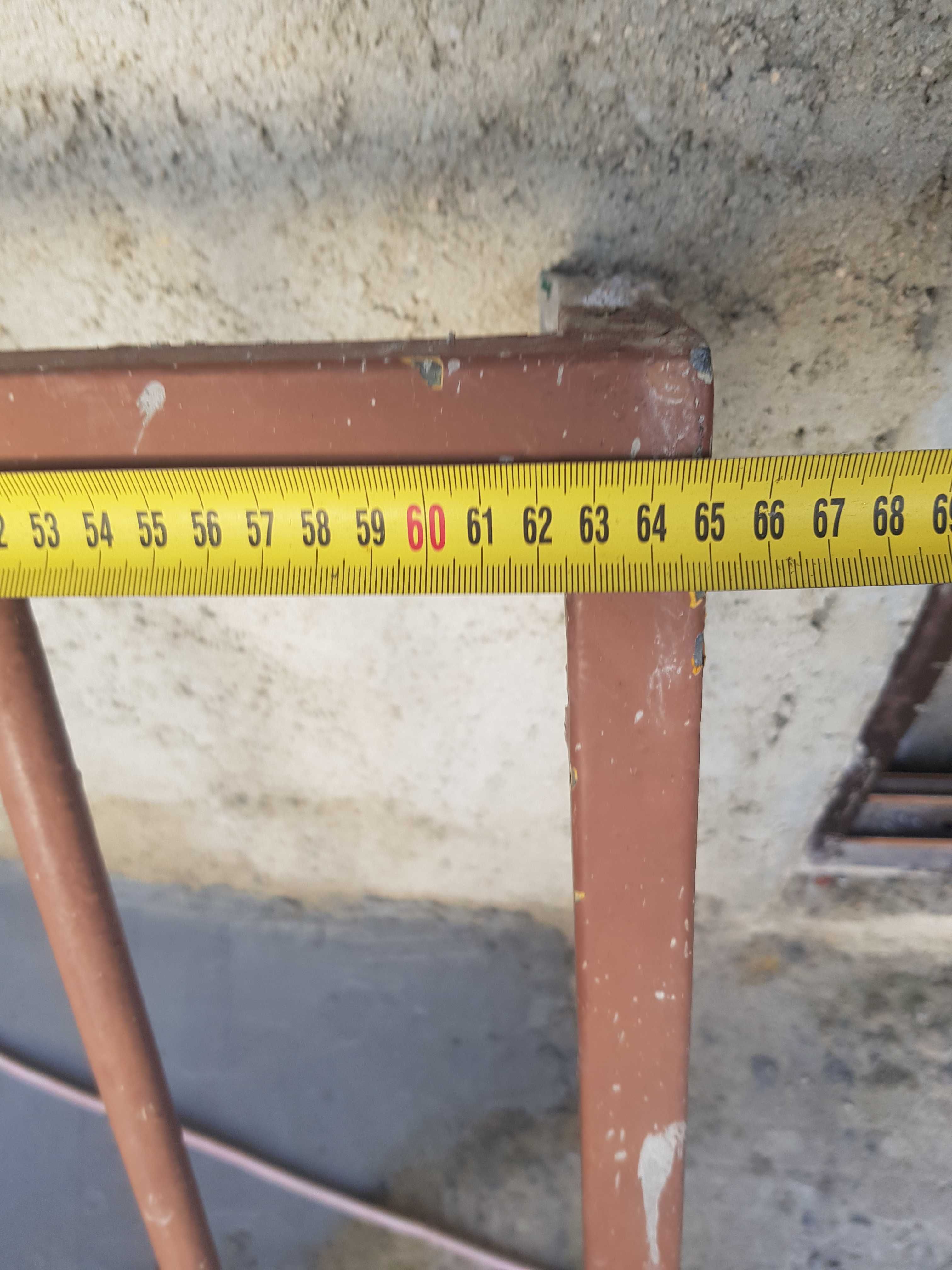 grades de ferro galvanizadas