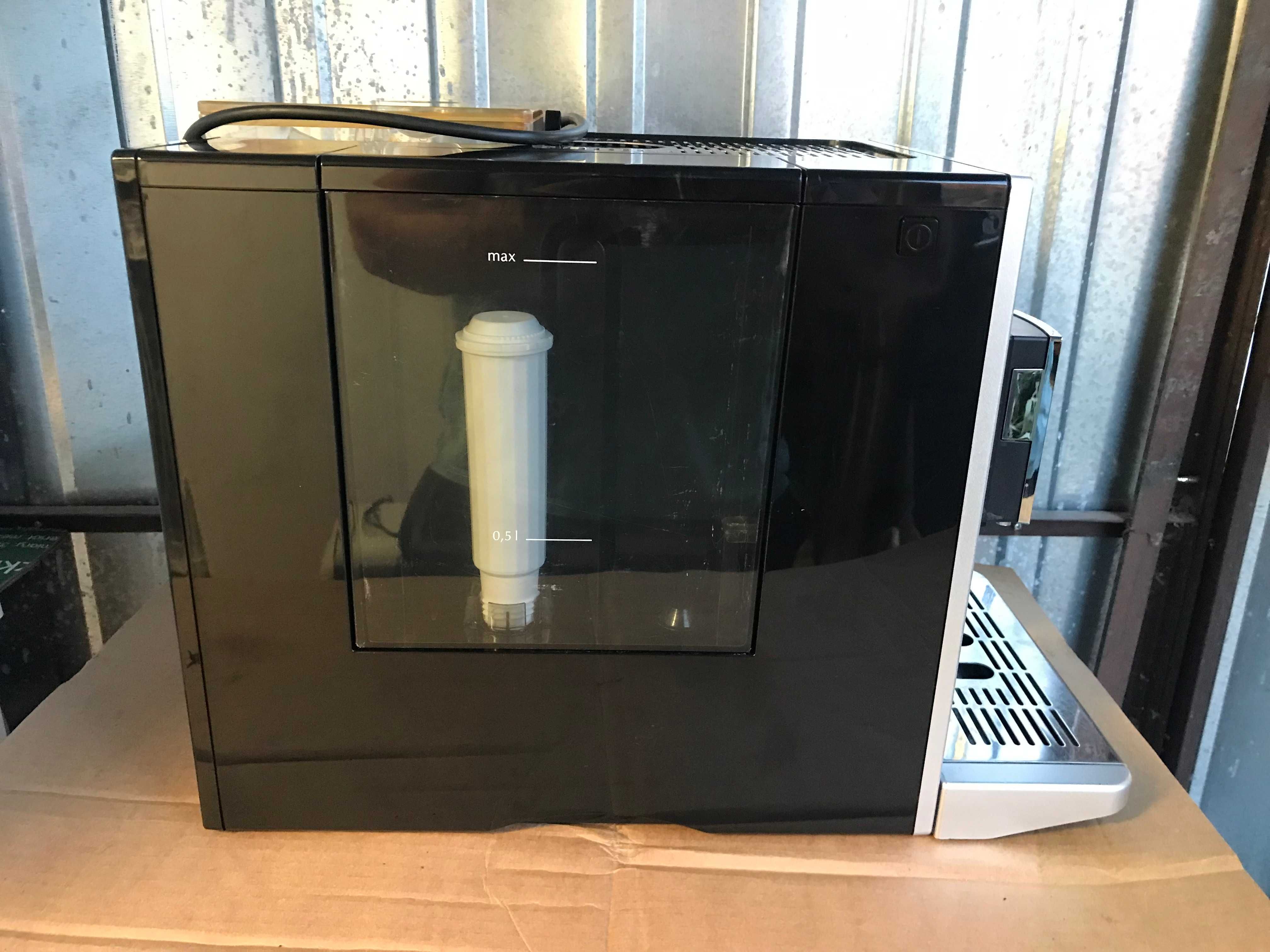 Ekspres do kawy Melitta Caffeo CI - E 970-101