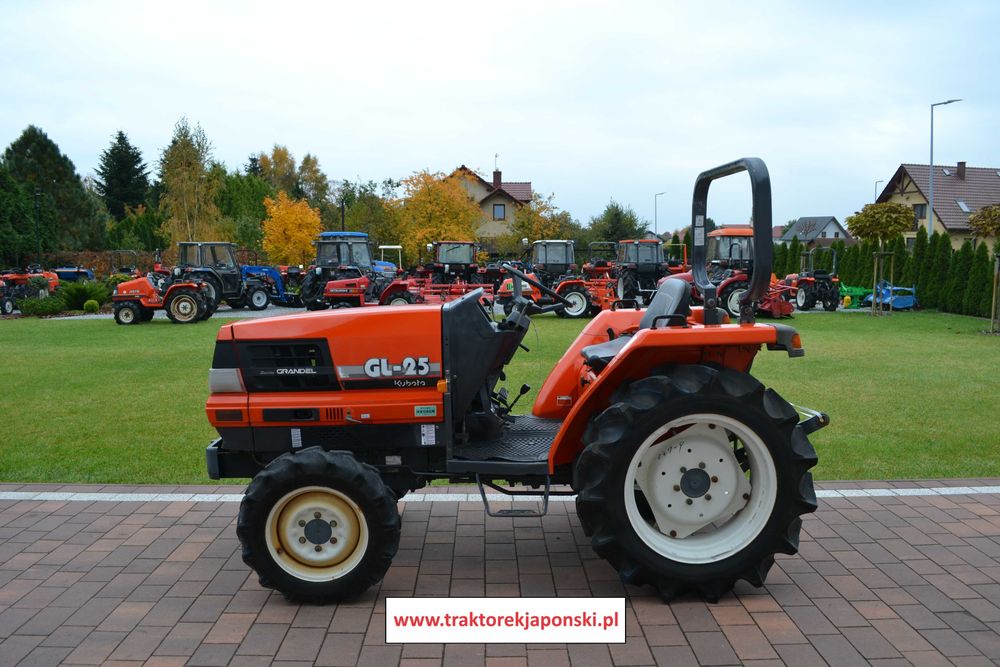 Traktorek japoński mini traktor Yanmar Kubota M japonski
