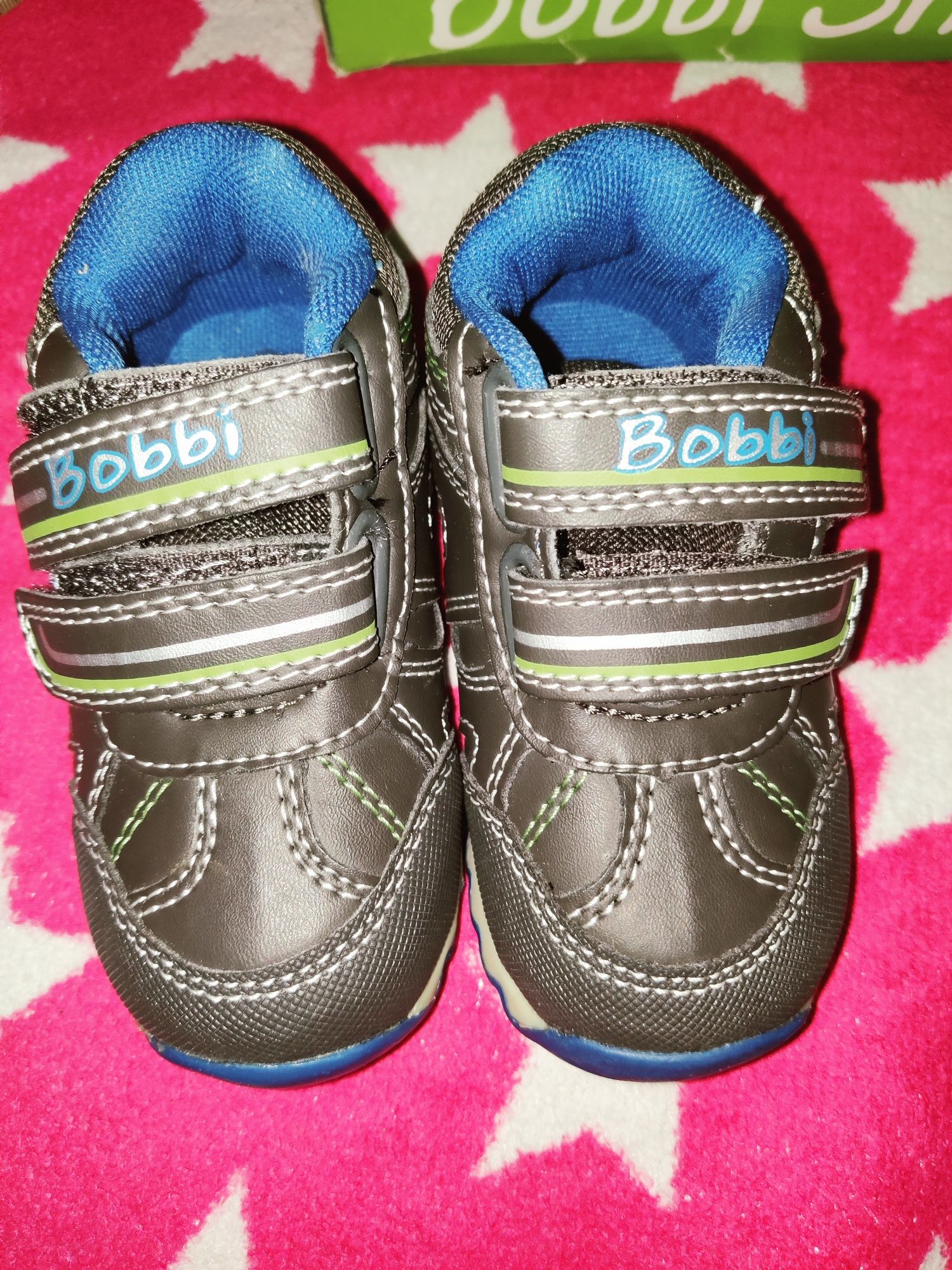 21 na rzepy buty chłopięce  na jesień nowe!