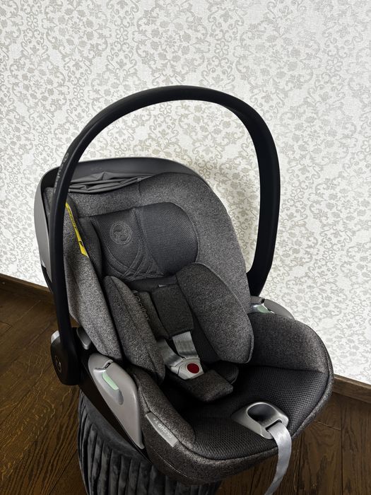 Автокрісло Cybex Cloud T i-size plus Mirage Grey сірий колір