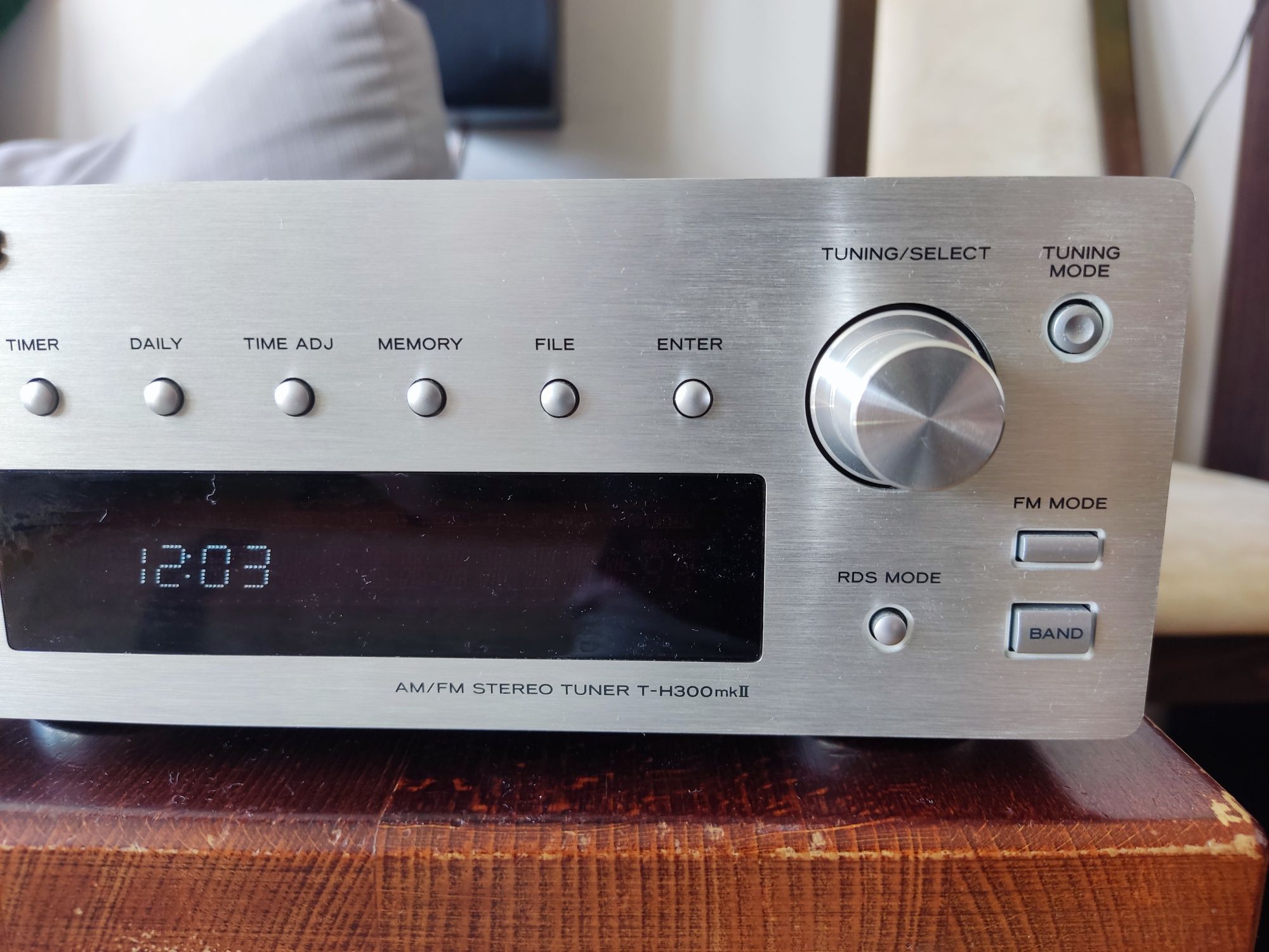 Teac T-H300 MKII tuner RDS| Reference Series |Bestia zamknięta w midi