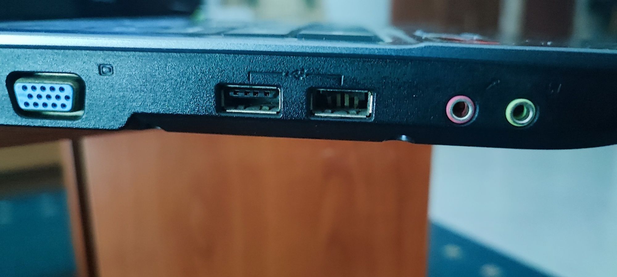 Portátil Acer Aspire 5532