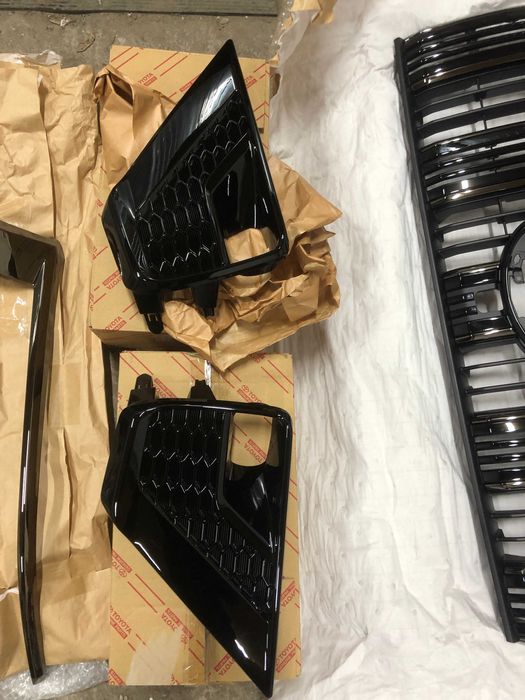 Хром кузова Black Edition Toyota Land Cruiser Prado 150 комплект