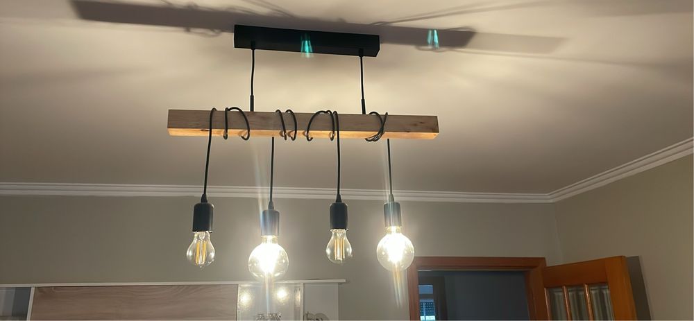 Vendo candeeiro de teto com lampadas