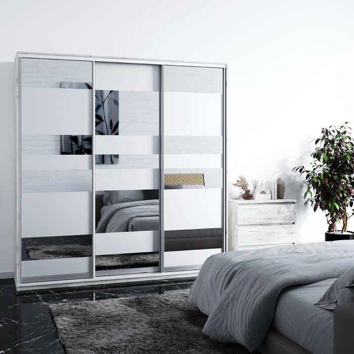 Шафи купе  із дзеркалами з художнім матуванням