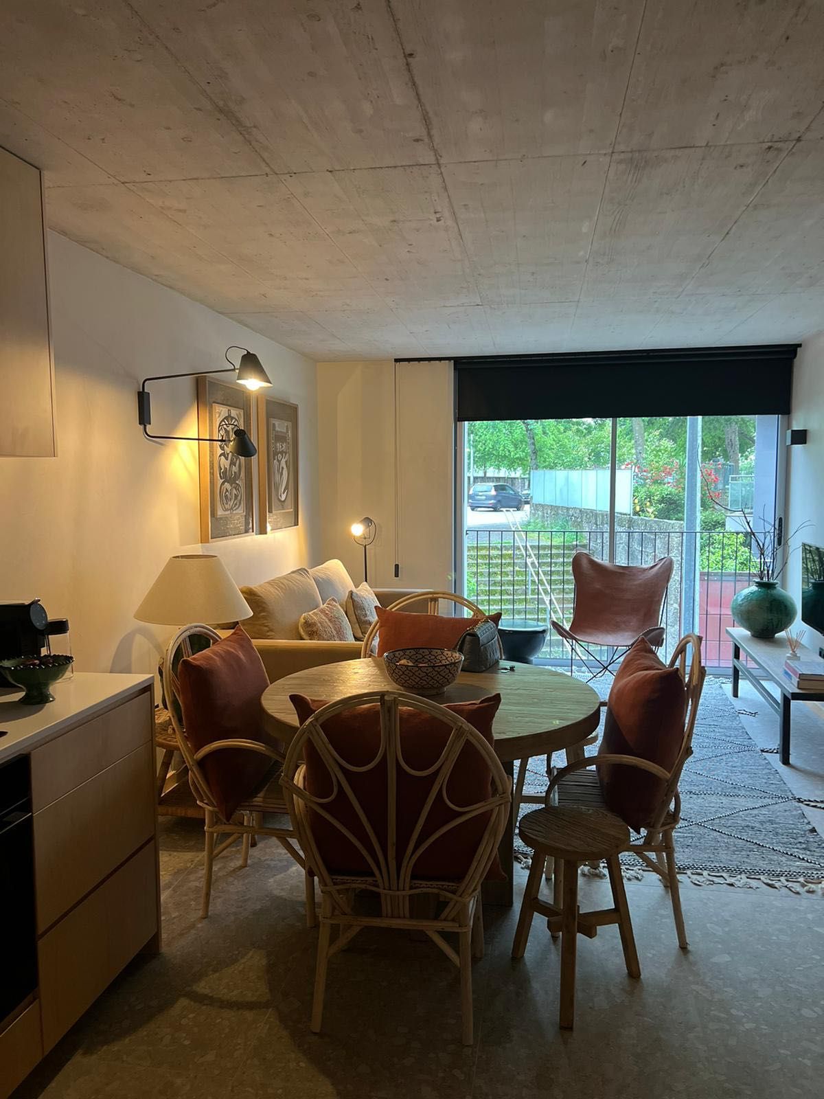Apartamento T2 de luxo Mobilado p/ Arrendar nas Antas
