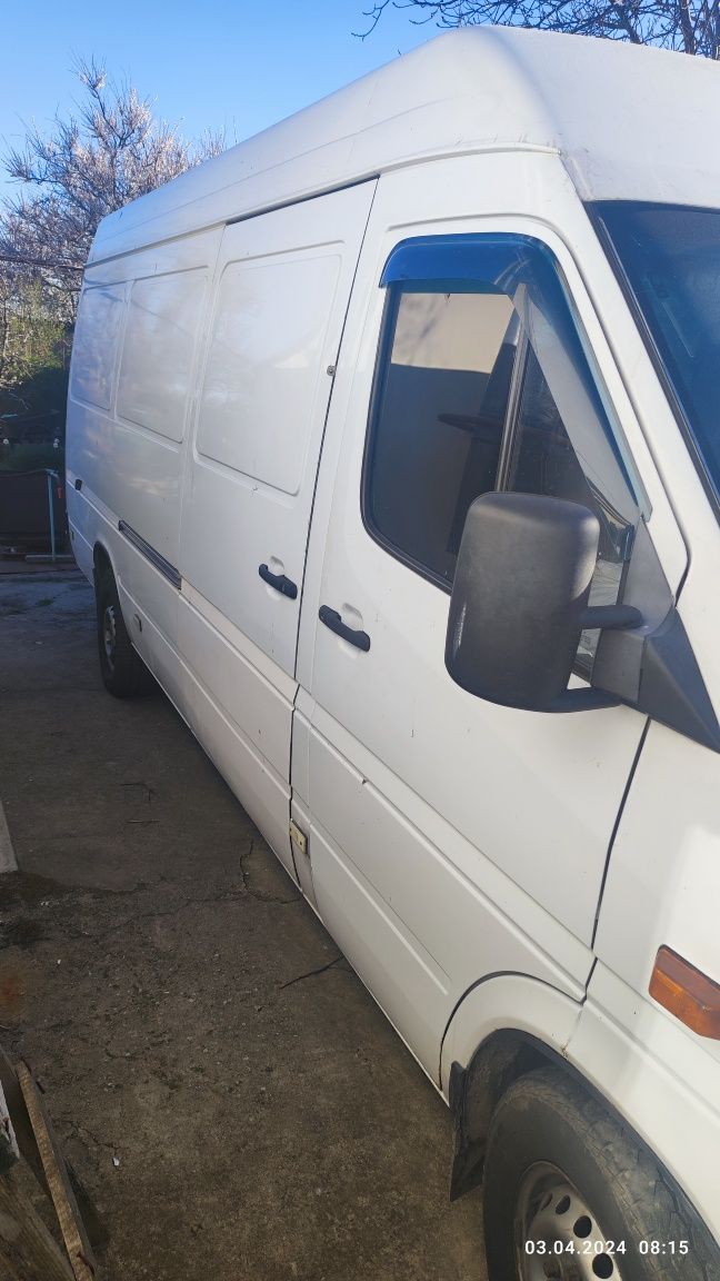 Mercedes-benz sprinter 2005