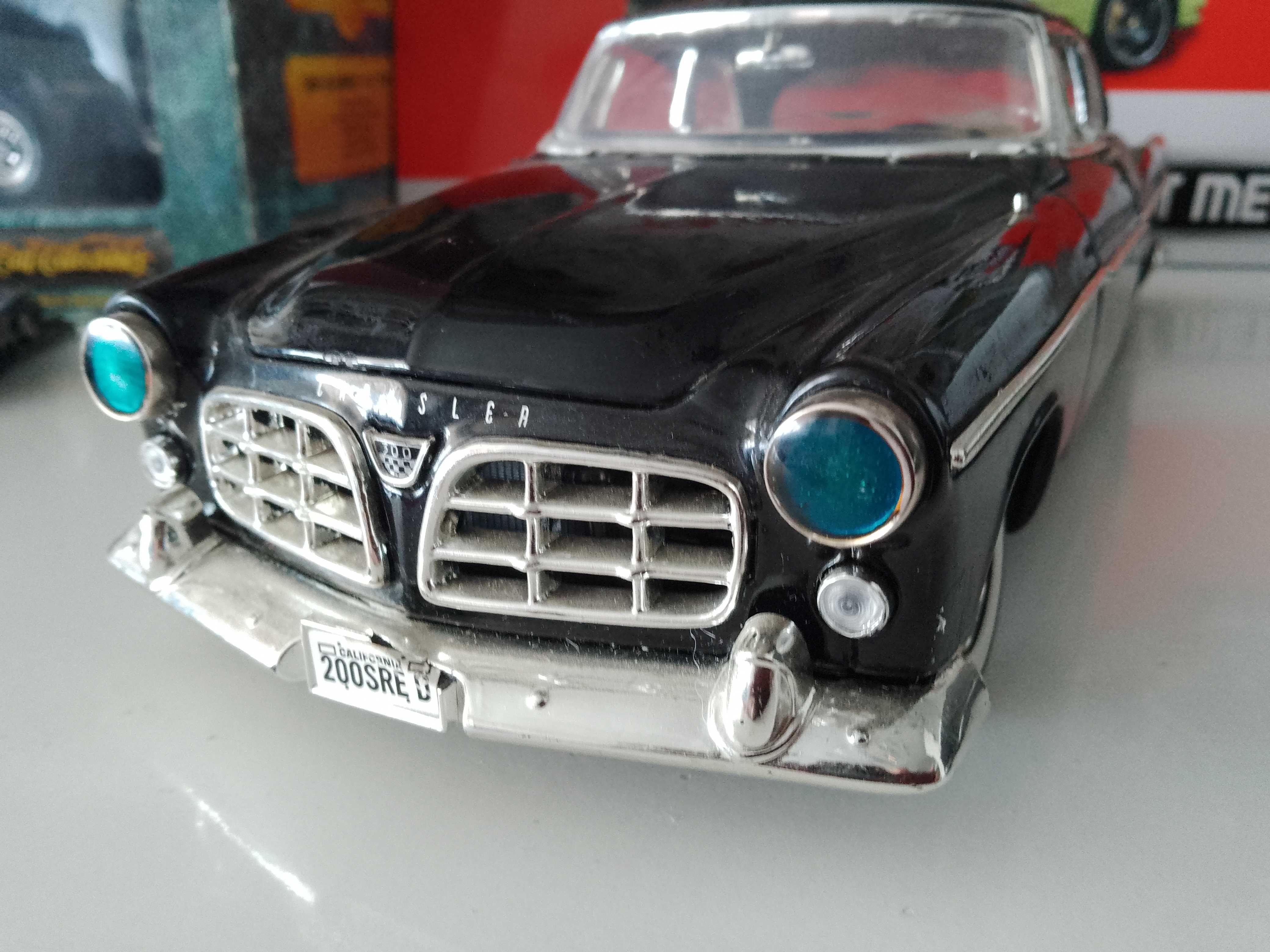 Модель авто 1955 Chrysler 300 C  1/18