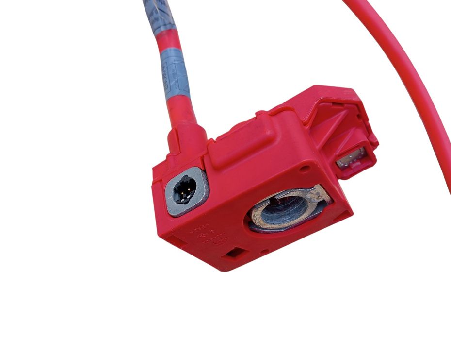 Klema plusowa pirotechniczna bezpiecznik BMW e60 e61