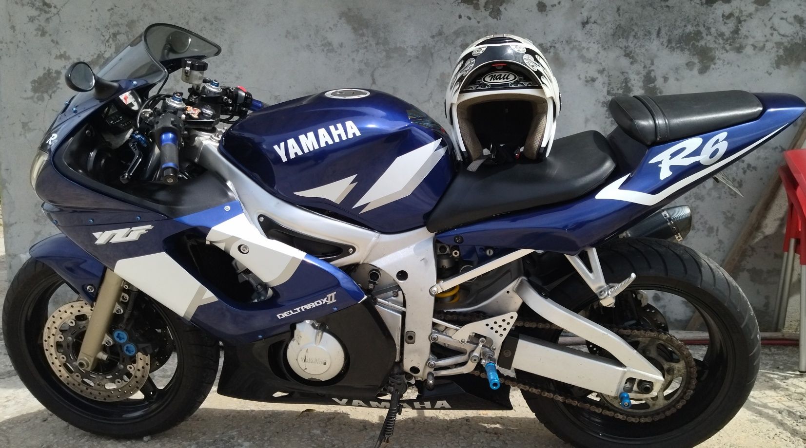 Vendo Yamaha YZF R6