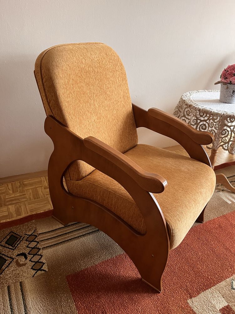 Zestaw wypoczynkowy / kanapa + fotele
