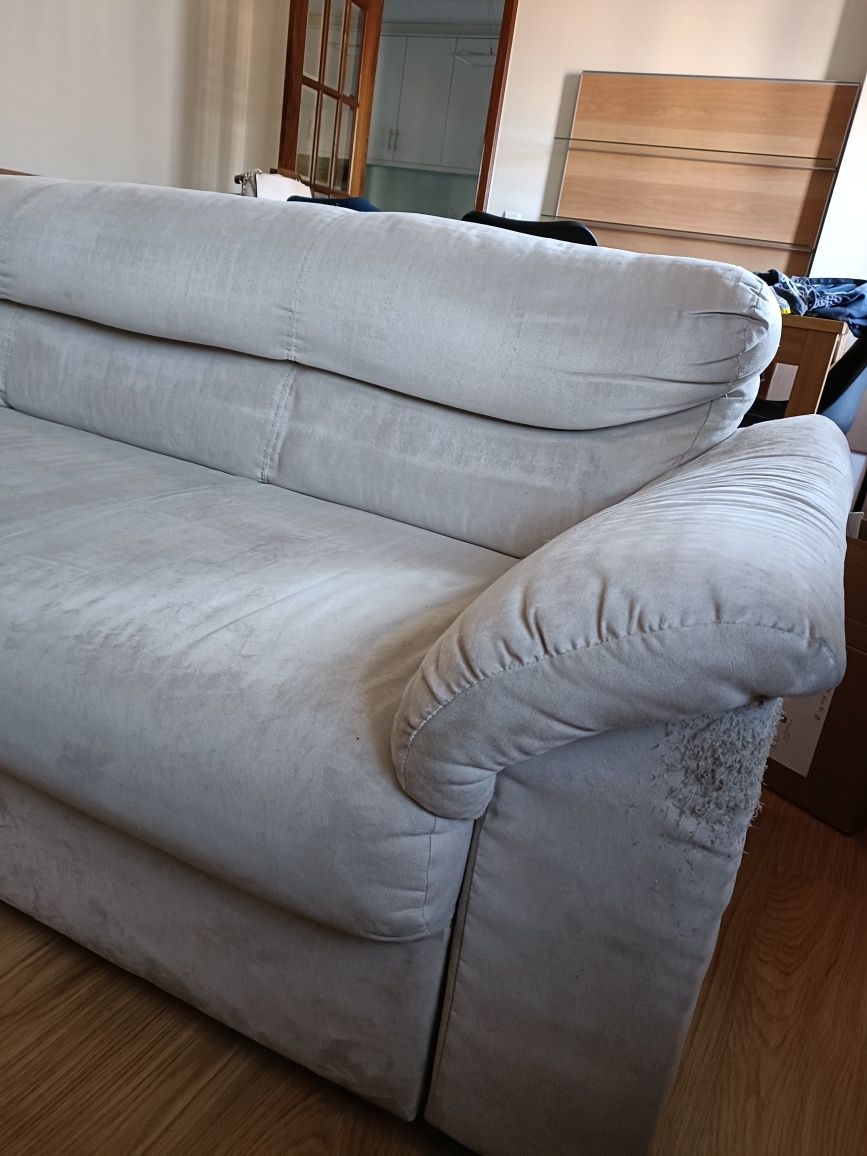 Sofá de 3 lugares IKEA em tecido