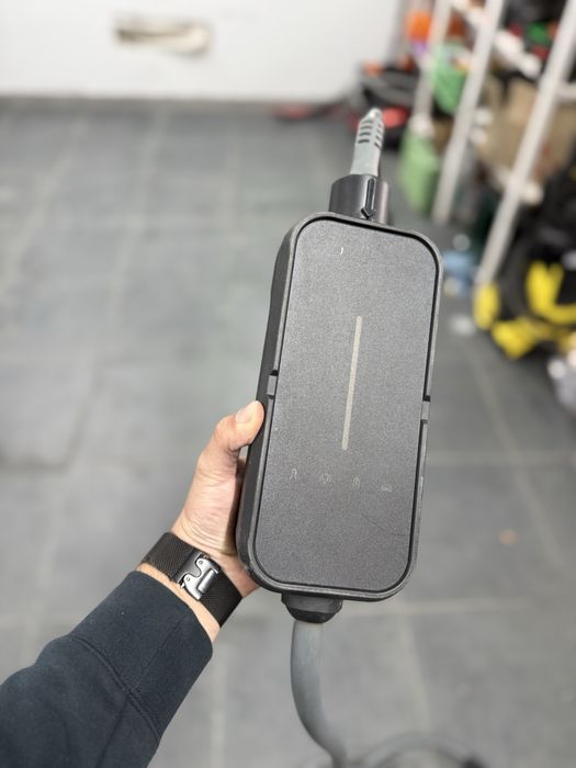 Зарядка TYPE 1 16а bmw