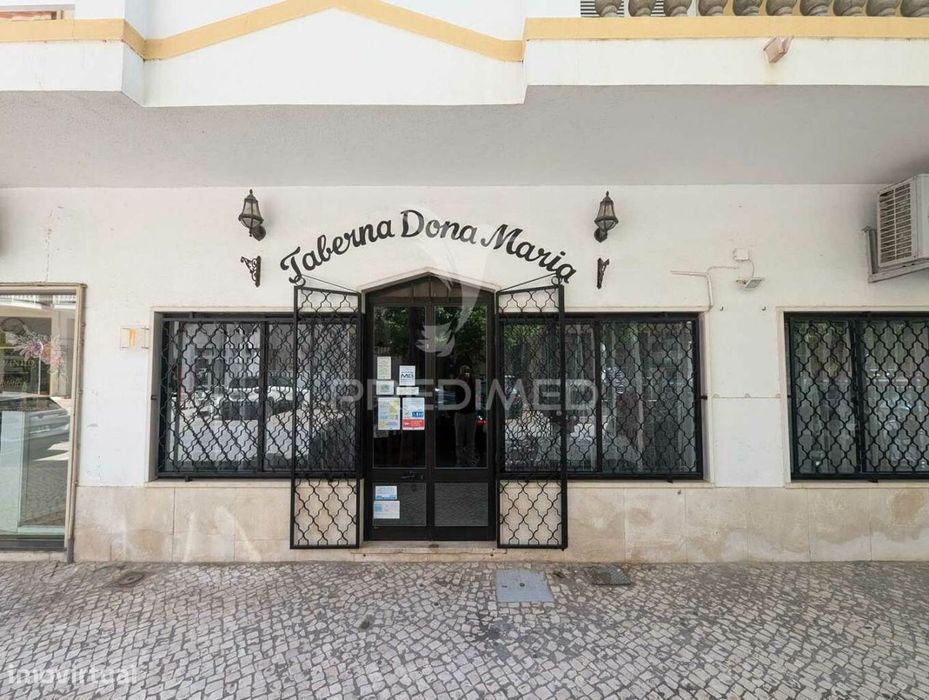 Restaurante pronto a funcionar, 40 lugares, em Monte Gordo