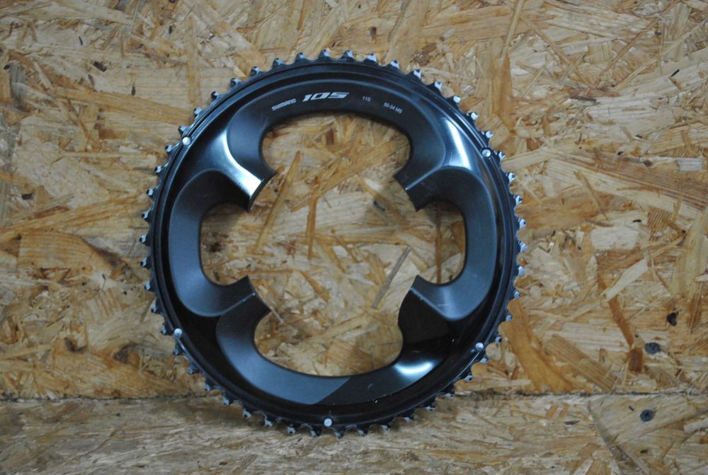 Tarcza mechanizmu korbowego Shimano 105 FC-R7000 50T czarna