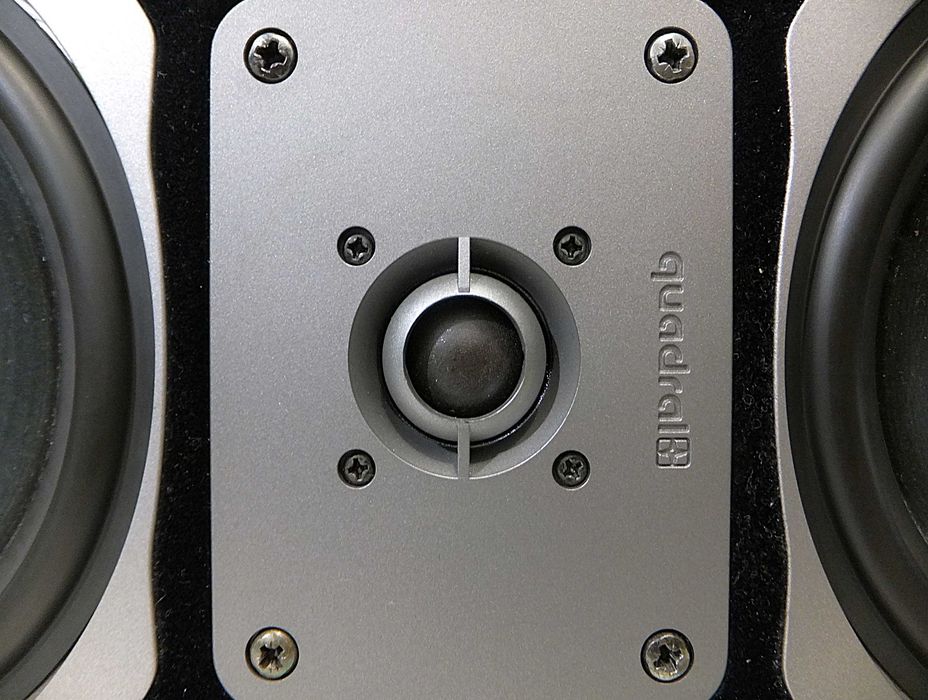 Duża solidna kolumna centralna QUADRAL BASE FIVE