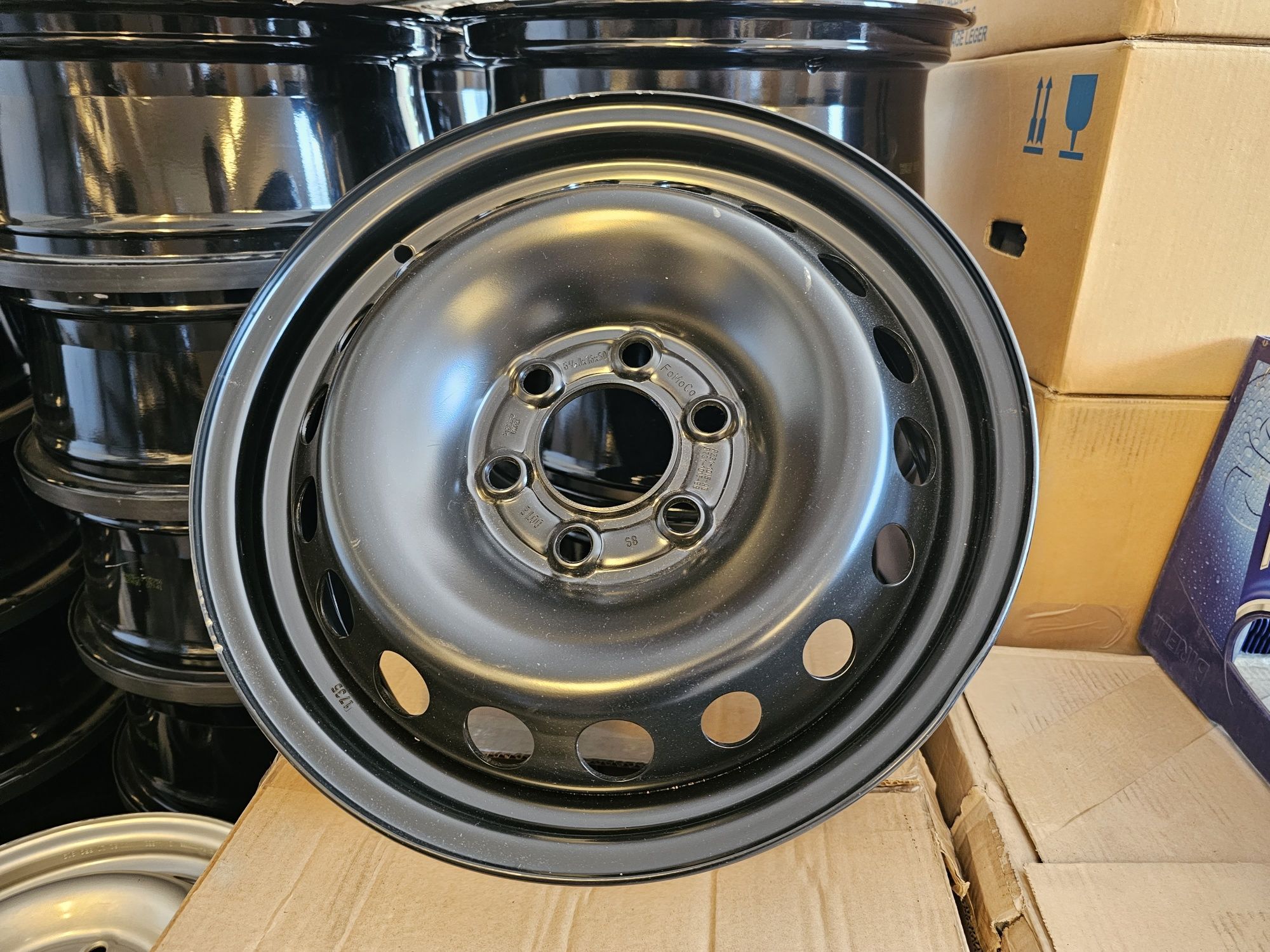 OEM Felgi stal 6x120 16 ET50 74,6 Ford Custom II Transit Tourneo 2023+